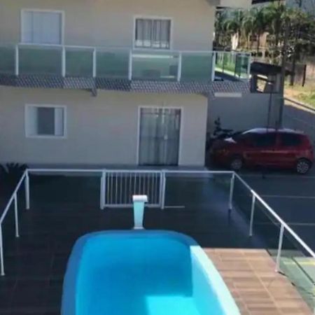 Apartamento Encantador Com Piscina Убатуба Екстериор снимка