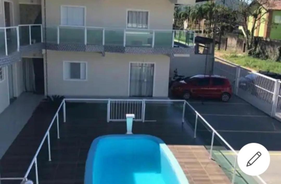 Apartamento Encantador Com Piscina Убатуба Екстериор снимка